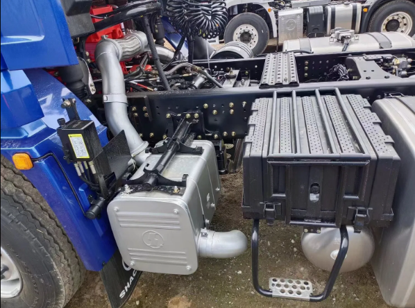 Shacman X3000 4X2 430HP Tractor Truck